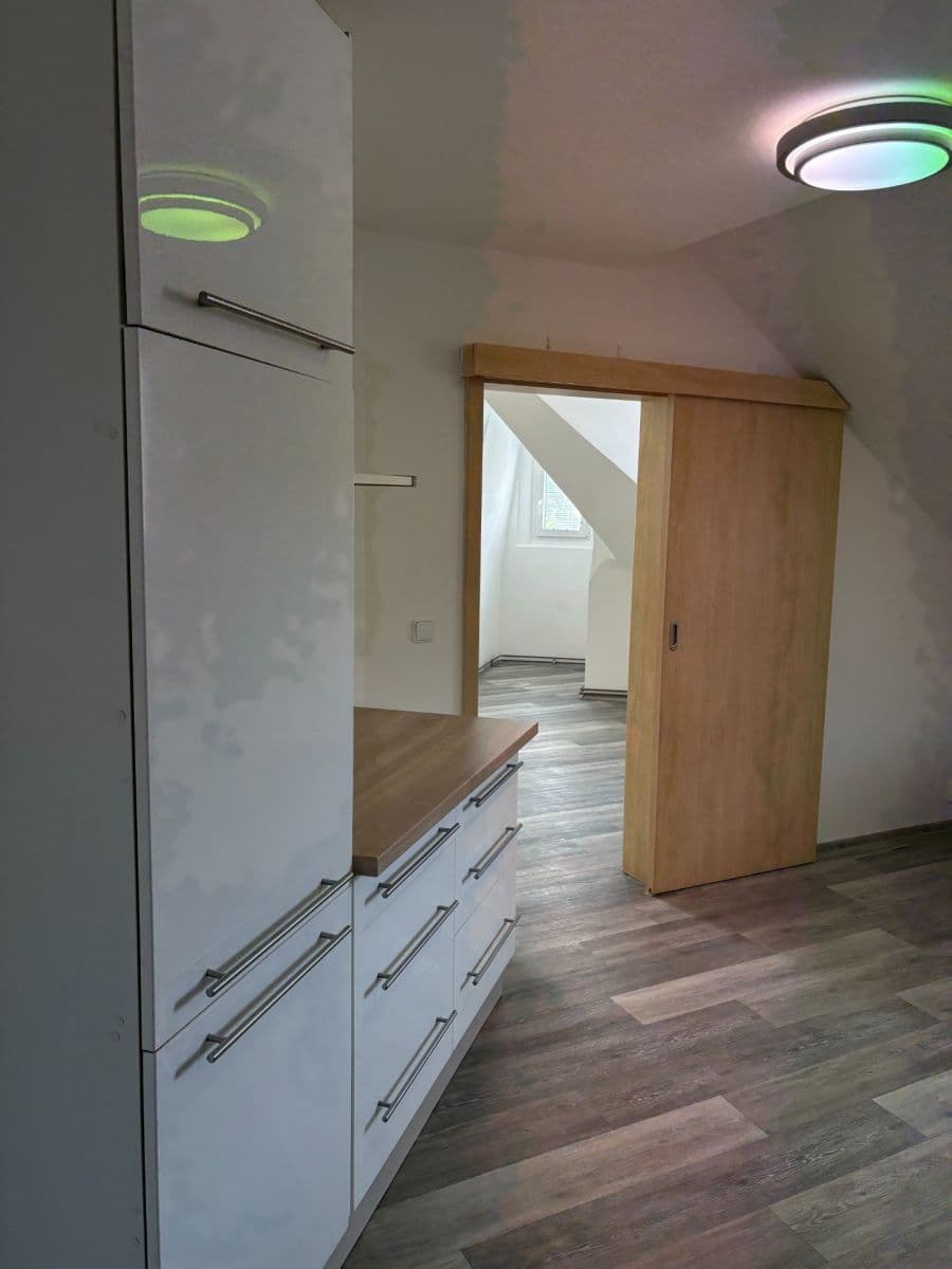 Prenájom bytu 2-izbový 60 m², Moskevská, Karlovy Vary, Karlovarský kraj Prenájom bytu 2-izbový 60 m², Moskevská, Karlovy Vary, Karlovarský kraj