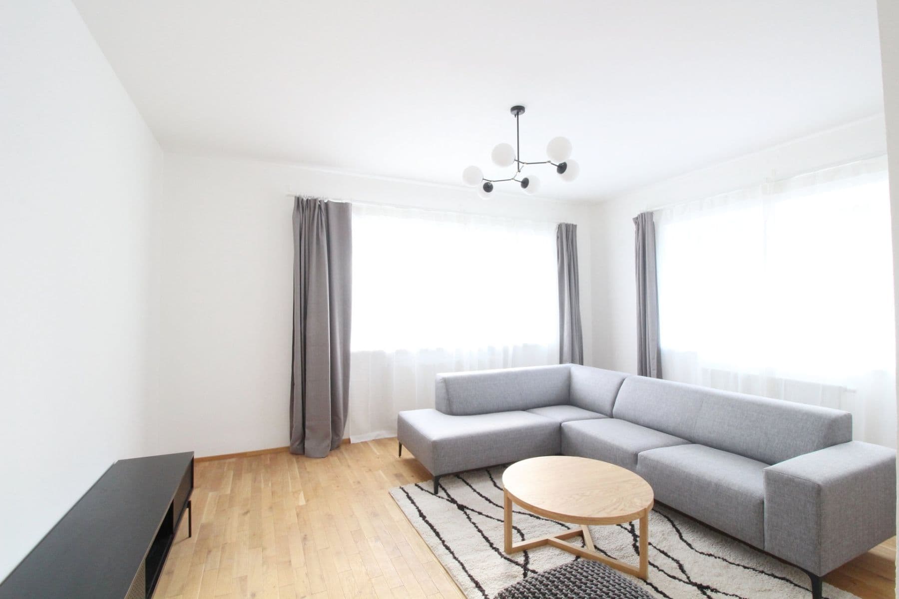 Prenájom bytu 3-izbový 83 m², Nad Rokoskou, Praha, Praha Prenájom bytu 3-izbový 83 m², Nad Rokoskou, Praha, Praha