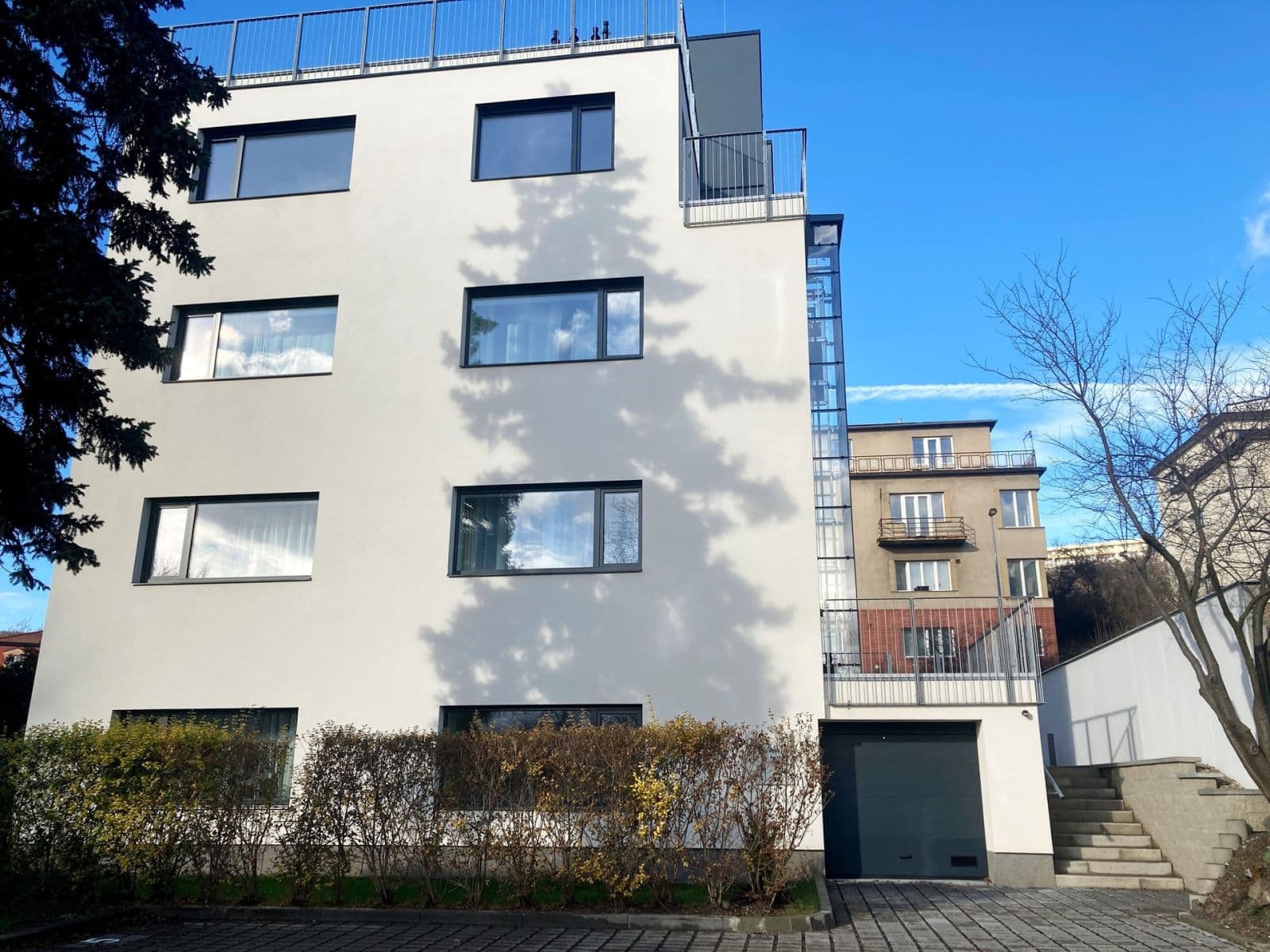 Prenájom bytu 3-izbový 83 m², Nad Rokoskou, Praha, Praha Prenájom bytu 3-izbový 83 m², Nad Rokoskou, Praha, Praha
