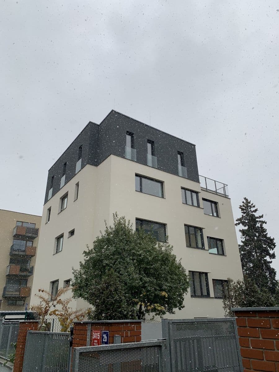 Prenájom bytu 3-izbový 83 m², Nad Rokoskou, Praha, Praha Prenájom bytu 3-izbový 83 m², Nad Rokoskou, Praha, Praha