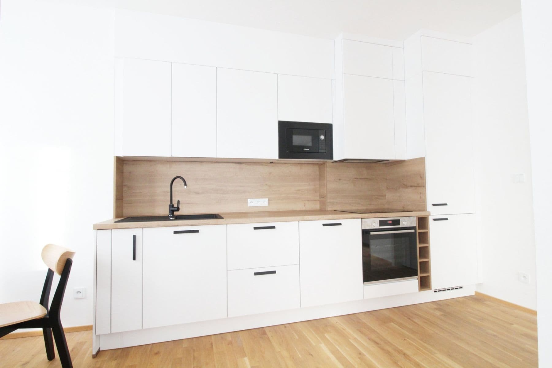 Prenájom bytu 3-izbový 83 m², Nad Rokoskou, Praha, Praha Prenájom bytu 3-izbový 83 m², Nad Rokoskou, Praha, Praha