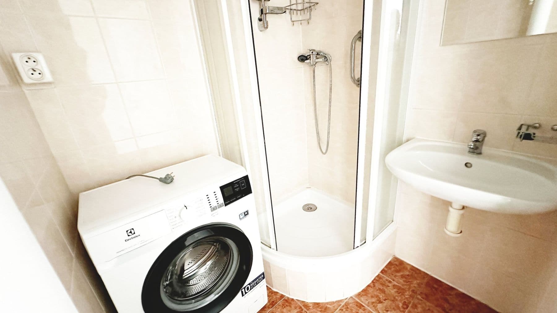 Prenájom bytu 2-izbový 50 m², Vrbenského, Praha, Praha Prenájom bytu 2-izbový 50 m², Vrbenského, Praha, Praha