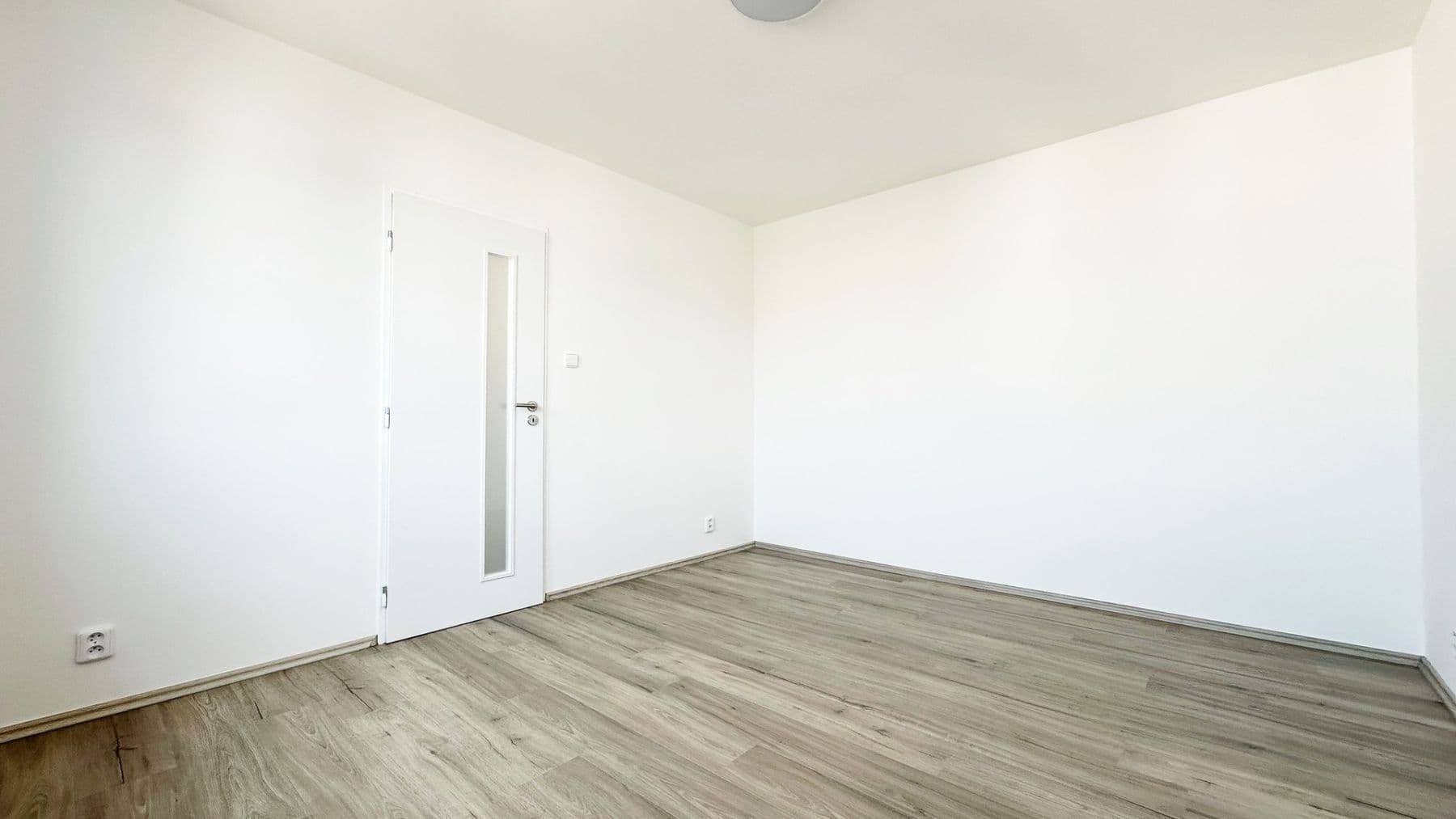 Prenájom bytu 2-izbový 50 m², Vrbenského, Praha, Praha Prenájom bytu 2-izbový 50 m², Vrbenského, Praha, Praha
