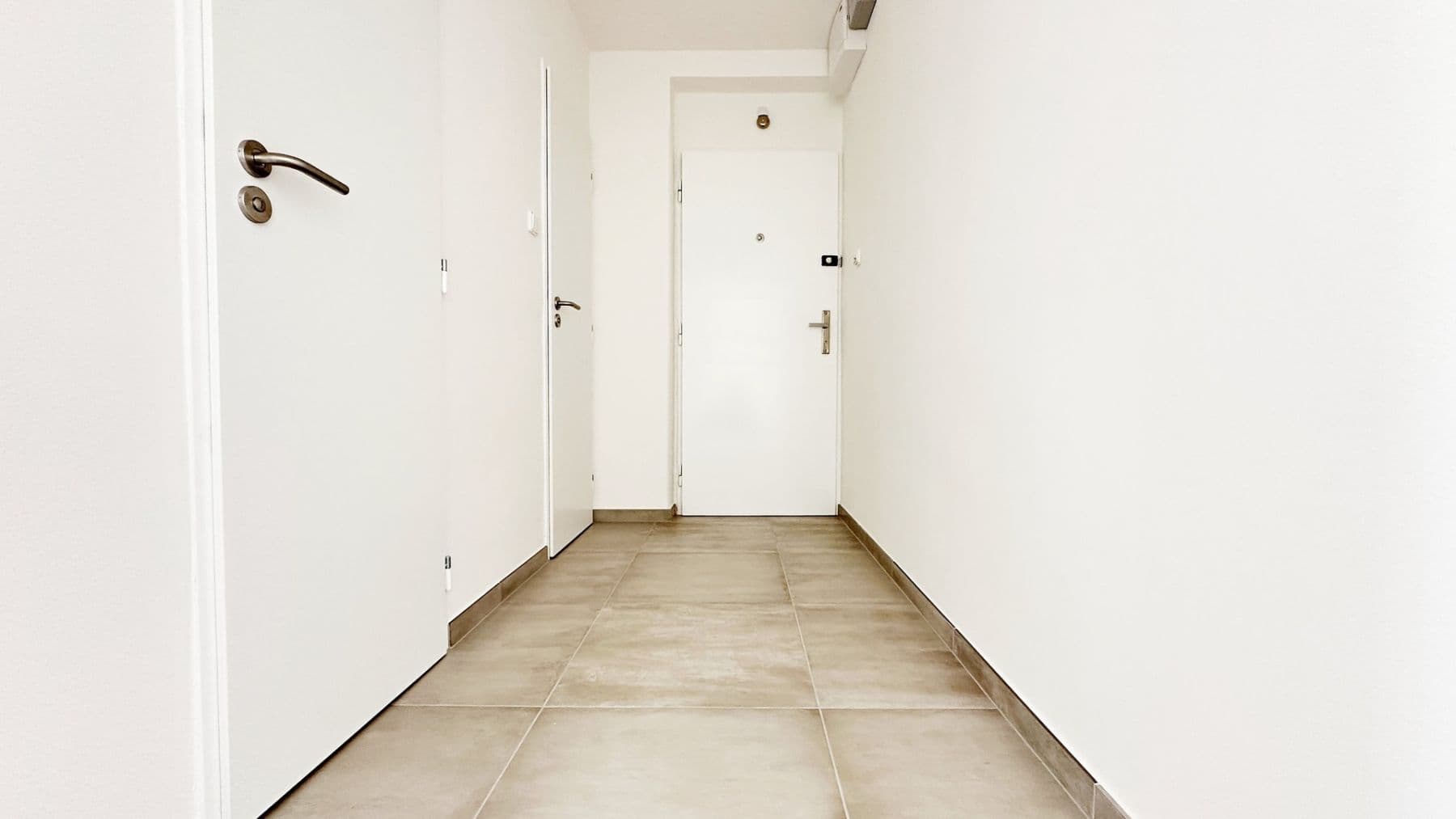 Prenájom bytu 2-izbový 50 m², Vrbenského, Praha, Praha Prenájom bytu 2-izbový 50 m², Vrbenského, Praha, Praha