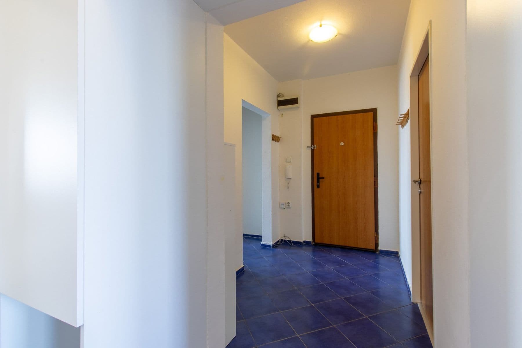 Prenájom bytu 3-izbový 73 m², Leopoldova, Praha, Praha Prenájom bytu 3-izbový 73 m², Leopoldova, Praha, Praha