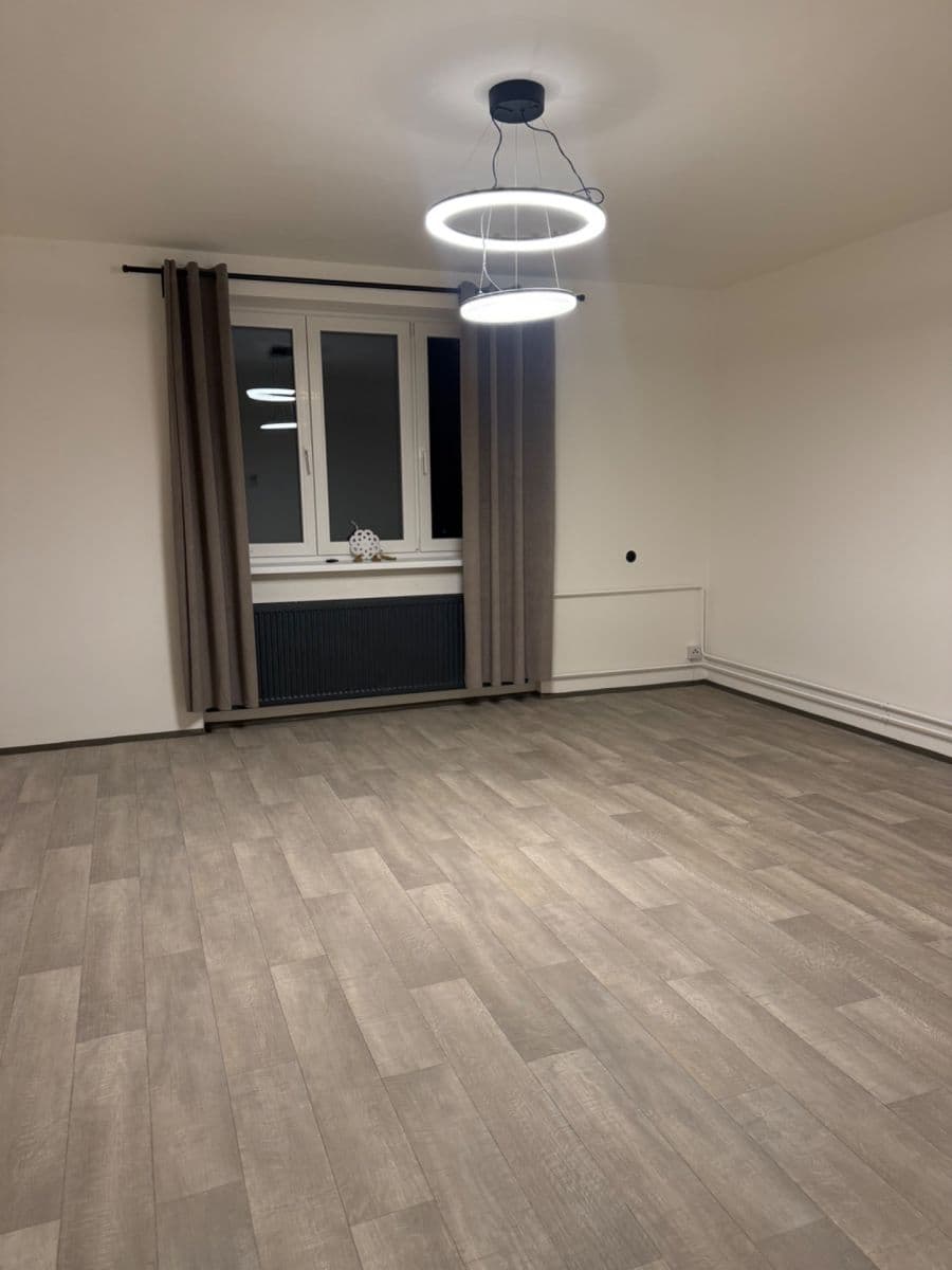 Prenájom bytu 2-izbový 64 m², Veslařská, Brno, Jihomoravský kraj Prenájom bytu 2-izbový 64 m², Veslařská, Brno, Jihomoravský kraj