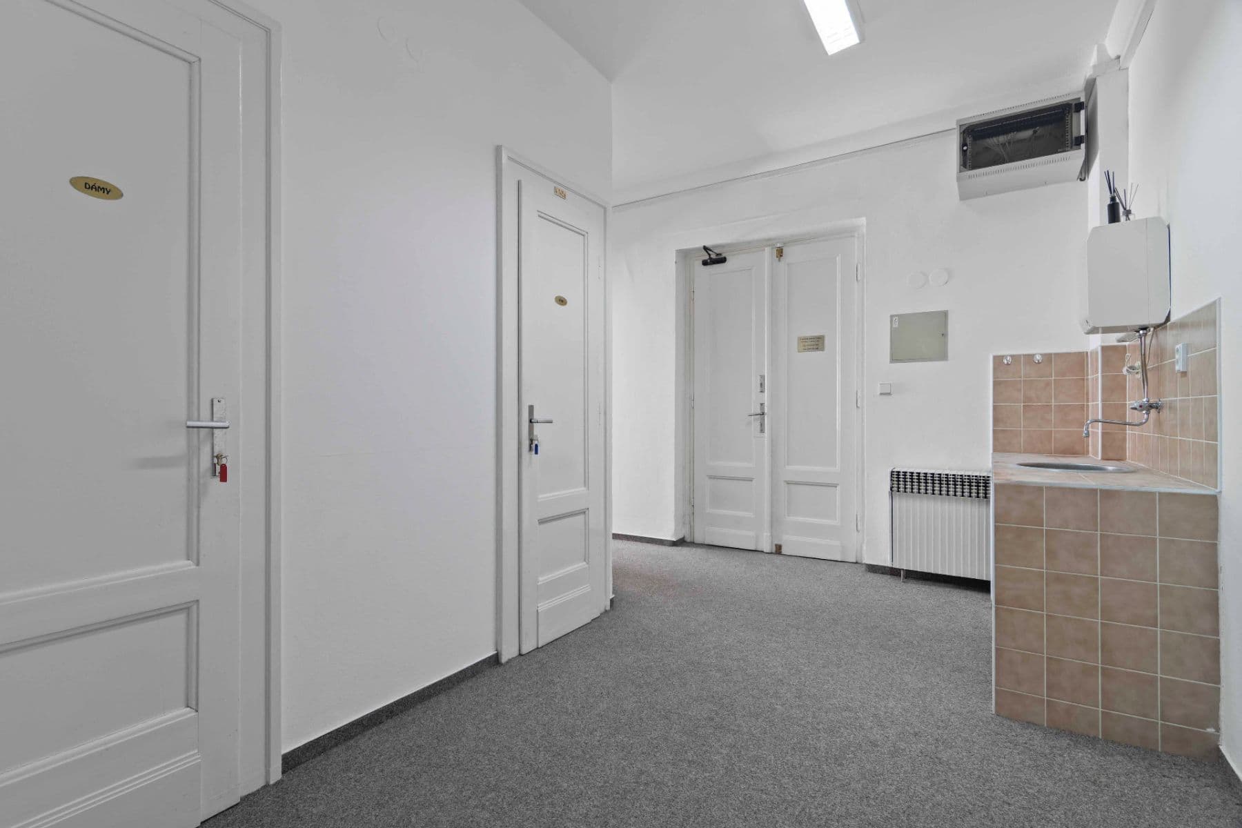 Prenájom kancelárie 31 m², Vodičkova, Praha, Praha Prenájom kancelárie 31 m², Vodičkova, Praha, Praha
