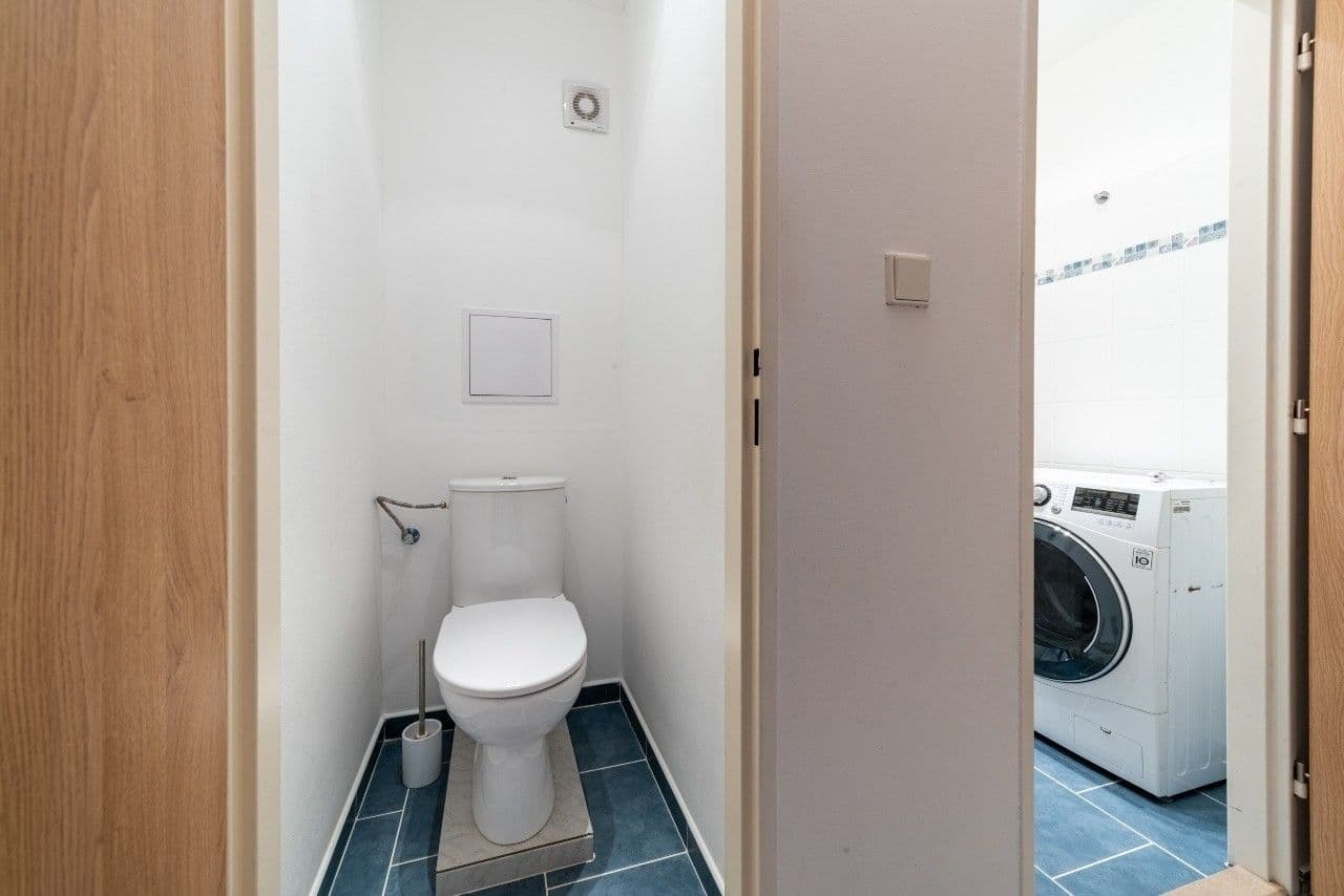 Prenájom bytu 3-izbový 15 m², Borského, Praha, Praha Prenájom bytu 3-izbový 15 m², Borského, Praha, Praha