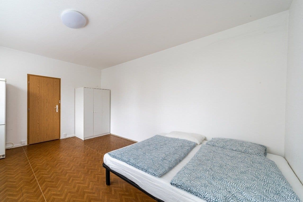 Prenájom bytu 3-izbový 15 m², Borského, Praha, Praha Prenájom bytu 3-izbový 15 m², Borského, Praha, Praha