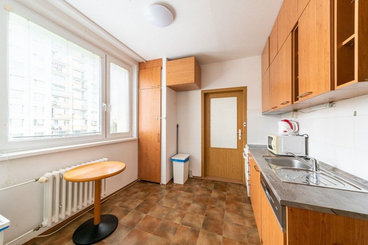 Prenájom bytu 3-izbový 15 m², Borského, Praha, Praha Prenájom bytu 3-izbový 15 m², Borského, Praha, Praha