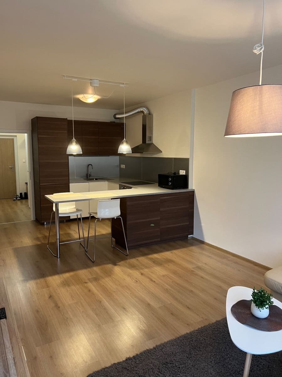 Predaj bytu 2-izbový 55 m², Zlochova, Praha, Praha Predaj bytu 2-izbový 55 m², Zlochova, Praha, Praha