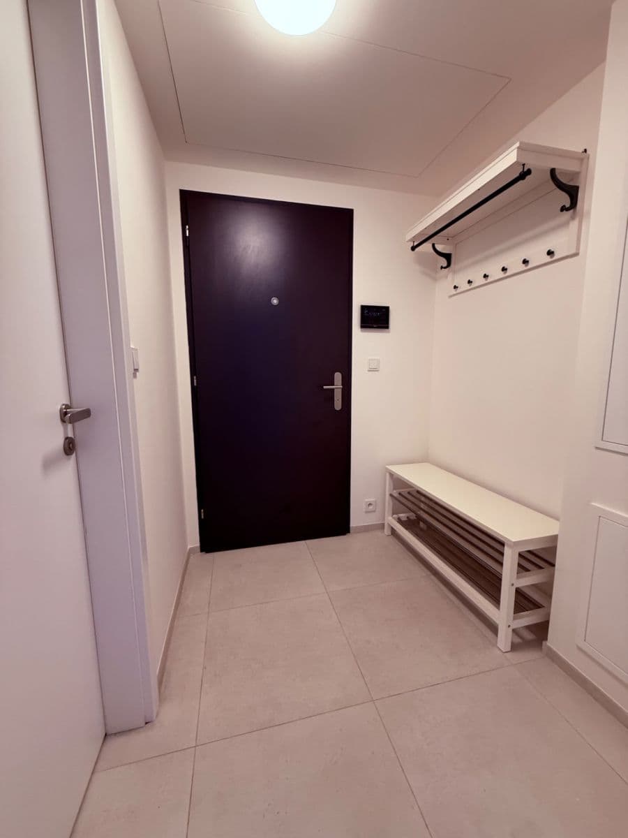 Predaj bytu 2-izbový 50 m², U Lihovaru, Praha, Praha Predaj bytu 2-izbový 50 m², U Lihovaru, Praha, Praha