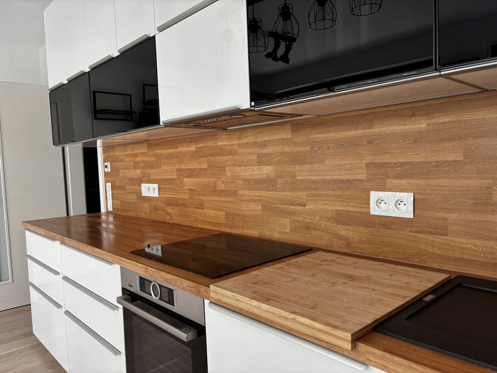 Prenájom bytu 1-izbový 31 m², Naskové, Praha, Praha Prenájom bytu 1-izbový 31 m², Naskové, Praha, Praha