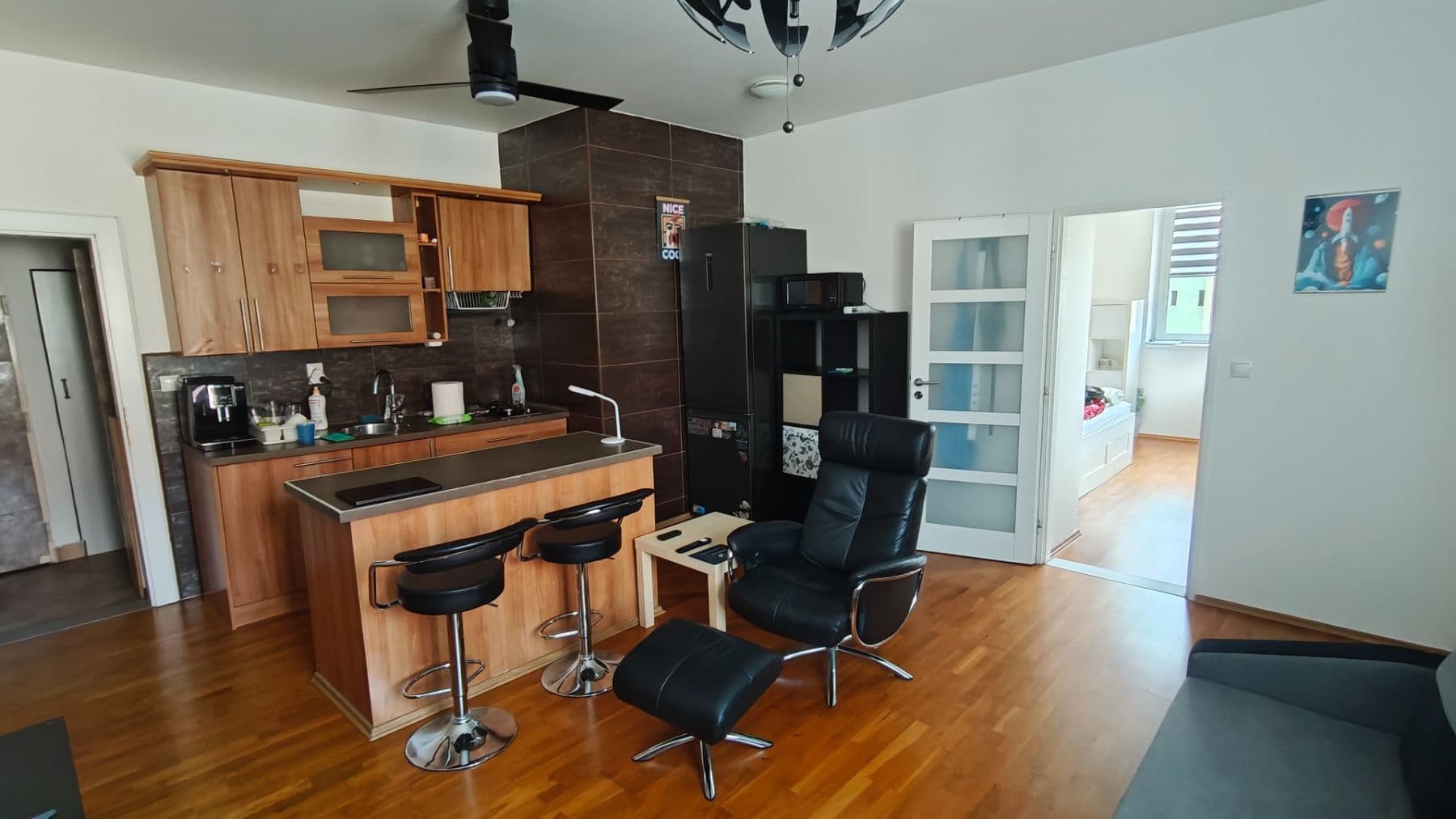 Prenájom bytu 1-izbový 48 m², Záběhlická, Praha, Praha Prenájom bytu 1-izbový 48 m², Záběhlická, Praha, Praha