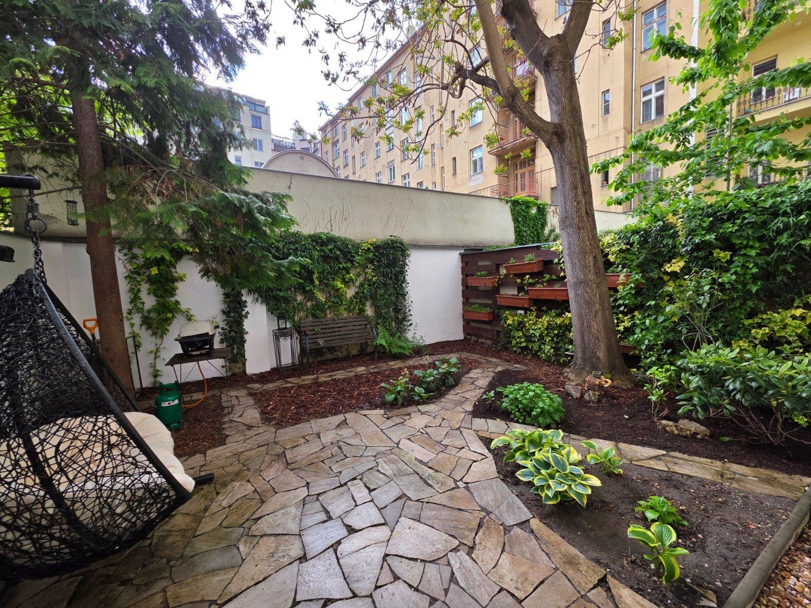Prenájom bytu 125 m², Pod Slovany, Praha, Praha Prenájom bytu 125 m², Pod Slovany, Praha, Praha