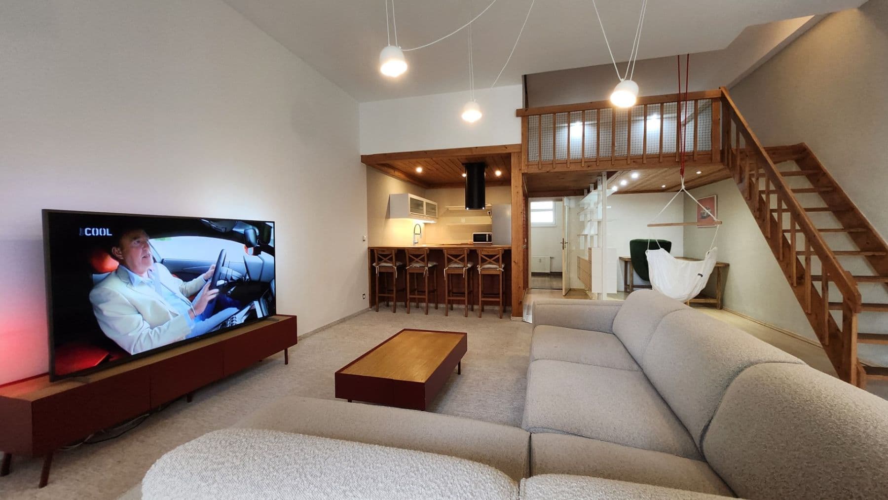 Prenájom bytu 1-izbový 62 m², Novobohdalecká, Praha, Praha Prenájom bytu 1-izbový 62 m², Novobohdalecká, Praha, Praha