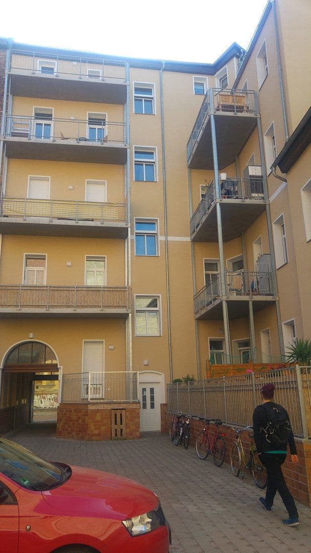 Prenájom bytu 5-izbový 145 m², Krukenbergstr. 1, Halle, Sasko-Anhaltsko Prenájom bytu 5-izbový 145 m², Krukenbergstr. 1, Halle, Sasko-Anhaltsko