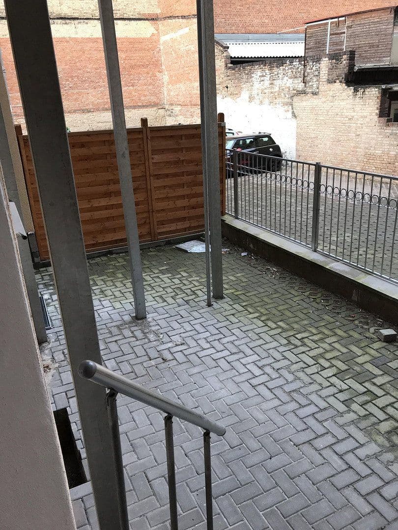 Prenájom bytu 5-izbový 145 m², Krukenbergstr. 1, Halle, Sasko-Anhaltsko Prenájom bytu 5-izbový 145 m², Krukenbergstr. 1, Halle, Sasko-Anhaltsko
