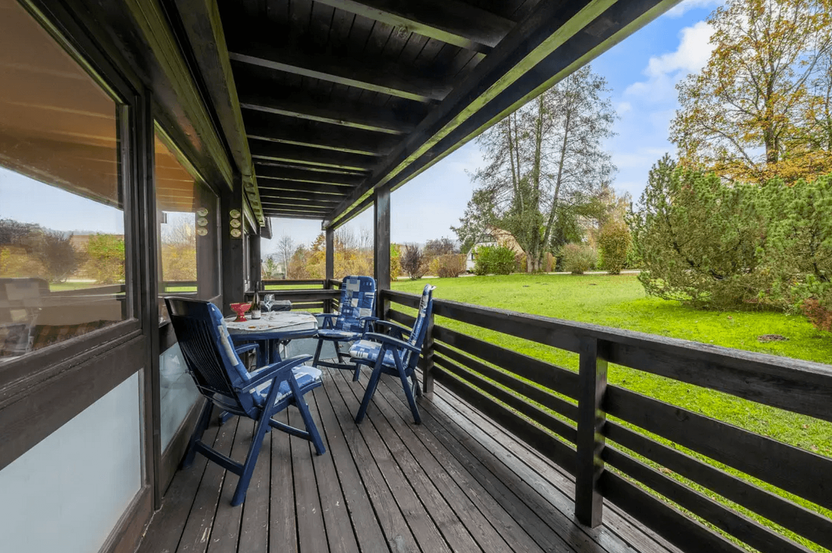 Prenájom bytu 1-izbový 42 m², Kiefernstraße 1, Siegsdorf, Bavorsko Prenájom bytu 1-izbový 42 m², Kiefernstraße 1, Siegsdorf, Bavorsko