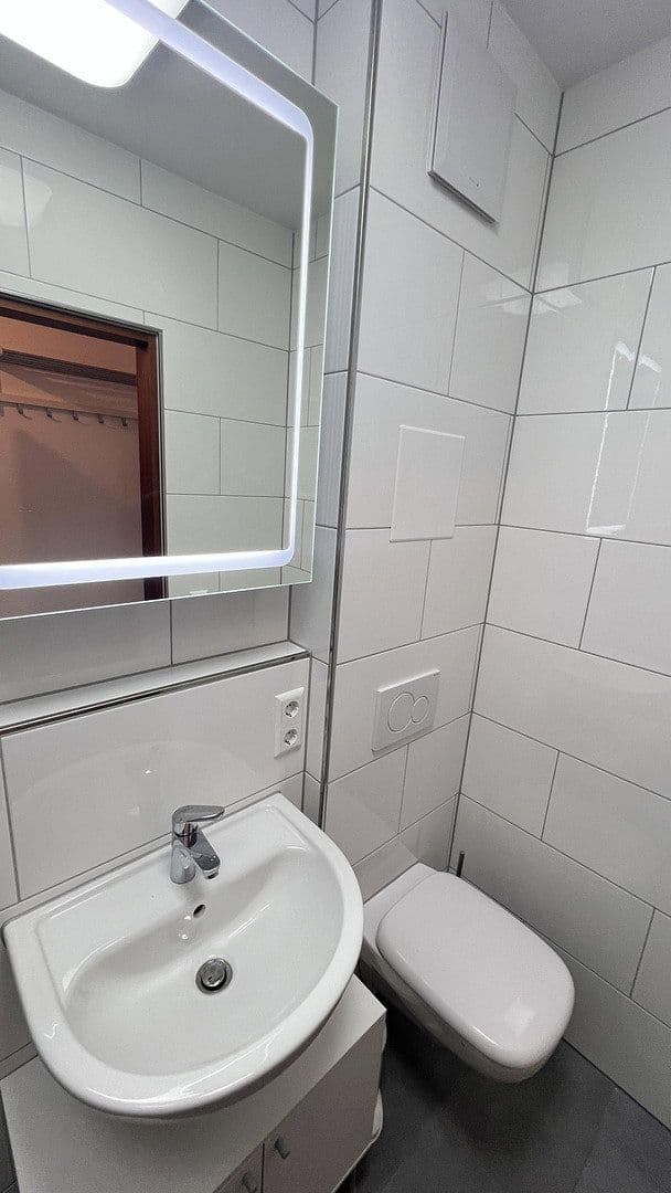 Prenájom bytu 1-izbový 31 m², Brucknerstr. 3, Leutenbach, Bádensko-Wurttembersko Prenájom bytu 1-izbový 31 m², Brucknerstr. 3, Leutenbach, Bádensko-Wurttembersko