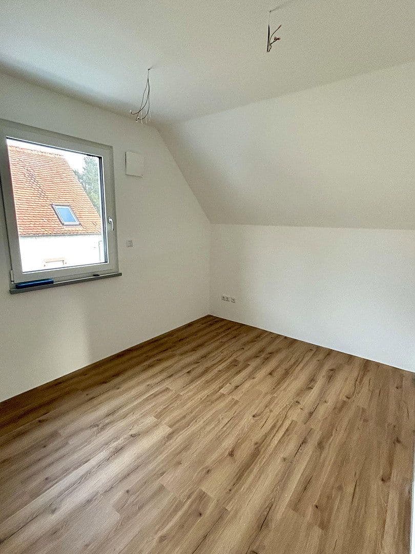 Predaj domu 145 m², pozemek 469 m², Klingenberg am Main, Bavorsko Predaj domu 145 m², pozemek 469 m², Klingenberg am Main, Bavorsko