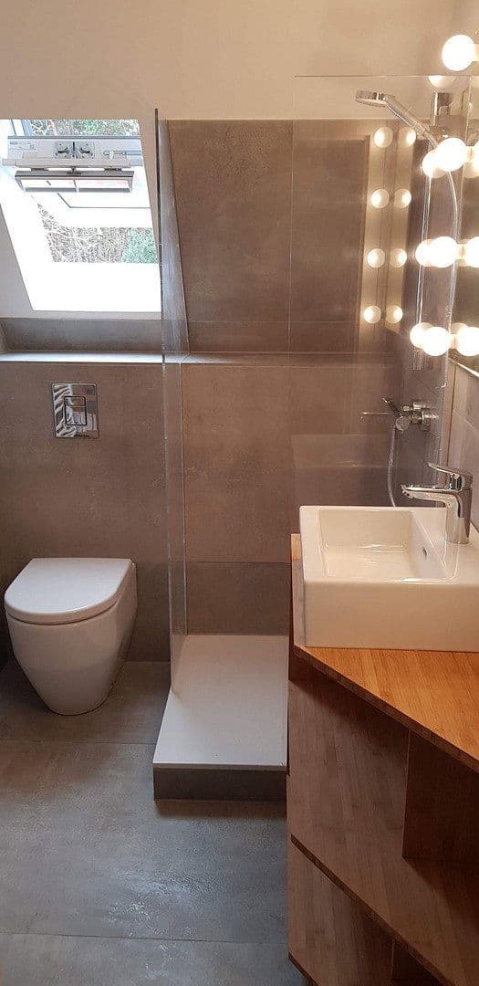 Predaj domu 120 m², pozemek 1.430 m², Birkenweg 6, Rheinsberg, Brandenbursko Predaj domu 120 m², pozemek 1.430 m², Birkenweg 6, Rheinsberg, Brandenbursko