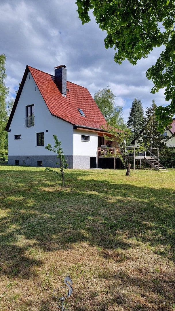 Predaj domu 120 m², pozemek 1.430 m², Birkenweg 6, Rheinsberg, Brandenbursko Predaj domu 120 m², pozemek 1.430 m², Birkenweg 6, Rheinsberg, Brandenbursko