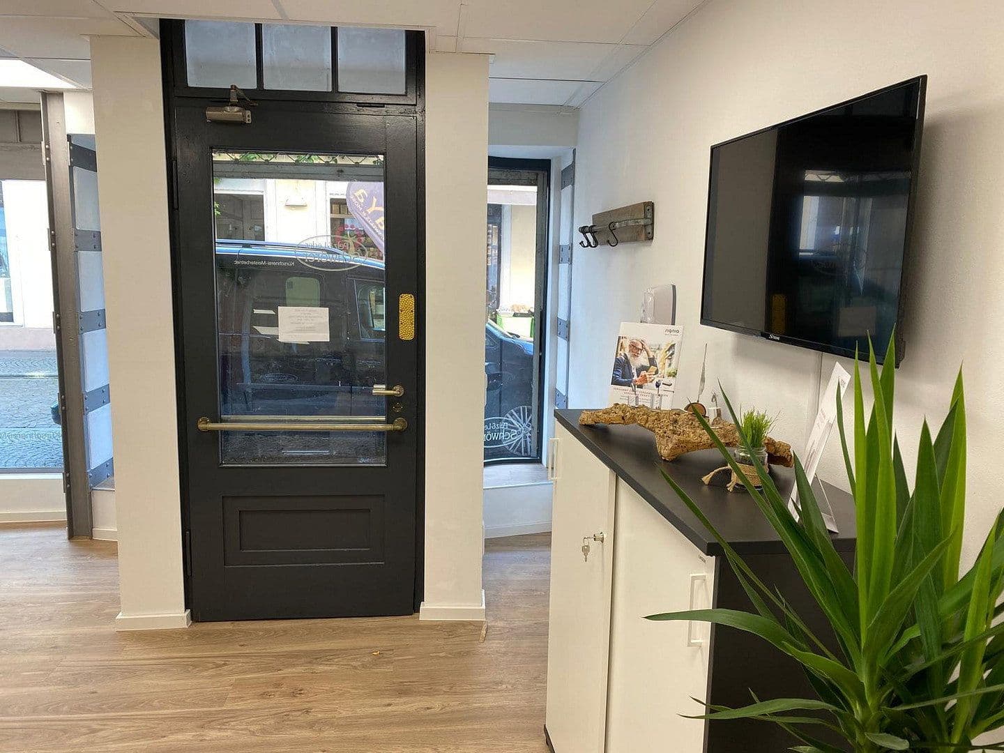 Prenájom kancelárie 60 m², Lammstraße 2, Emmendingen, Bádensko-Wurttembersko Prenájom kancelárie 60 m², Lammstraße 2, Emmendingen, Bádensko-Wurttembersko
