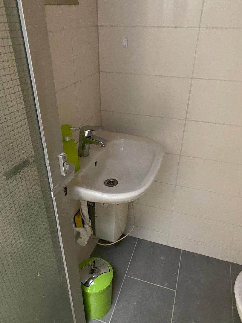 Prenájom kancelárie 60 m², Lammstraße 2, Emmendingen, Bádensko-Wurttembersko Prenájom kancelárie 60 m², Lammstraße 2, Emmendingen, Bádensko-Wurttembersko