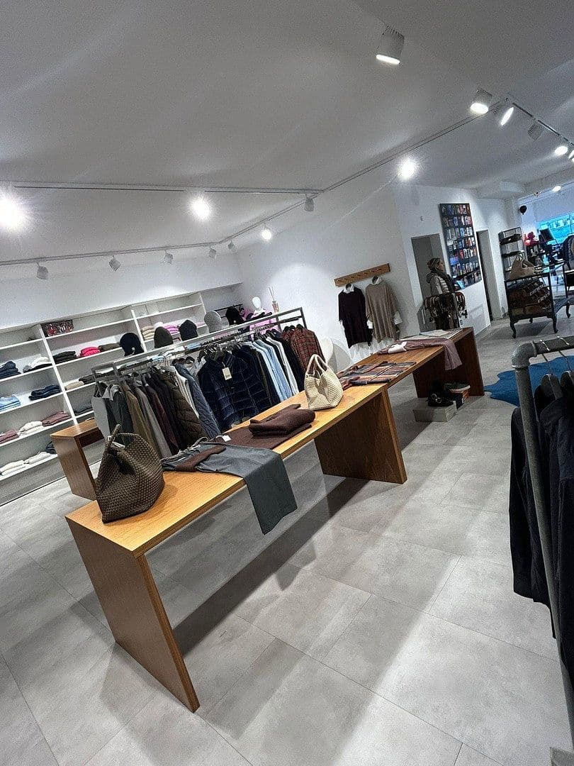 Prenájom nebytového priestoru 235 m², Oberstdorf, Bavorsko Prenájom nebytového priestoru 235 m², Oberstdorf, Bavorsko