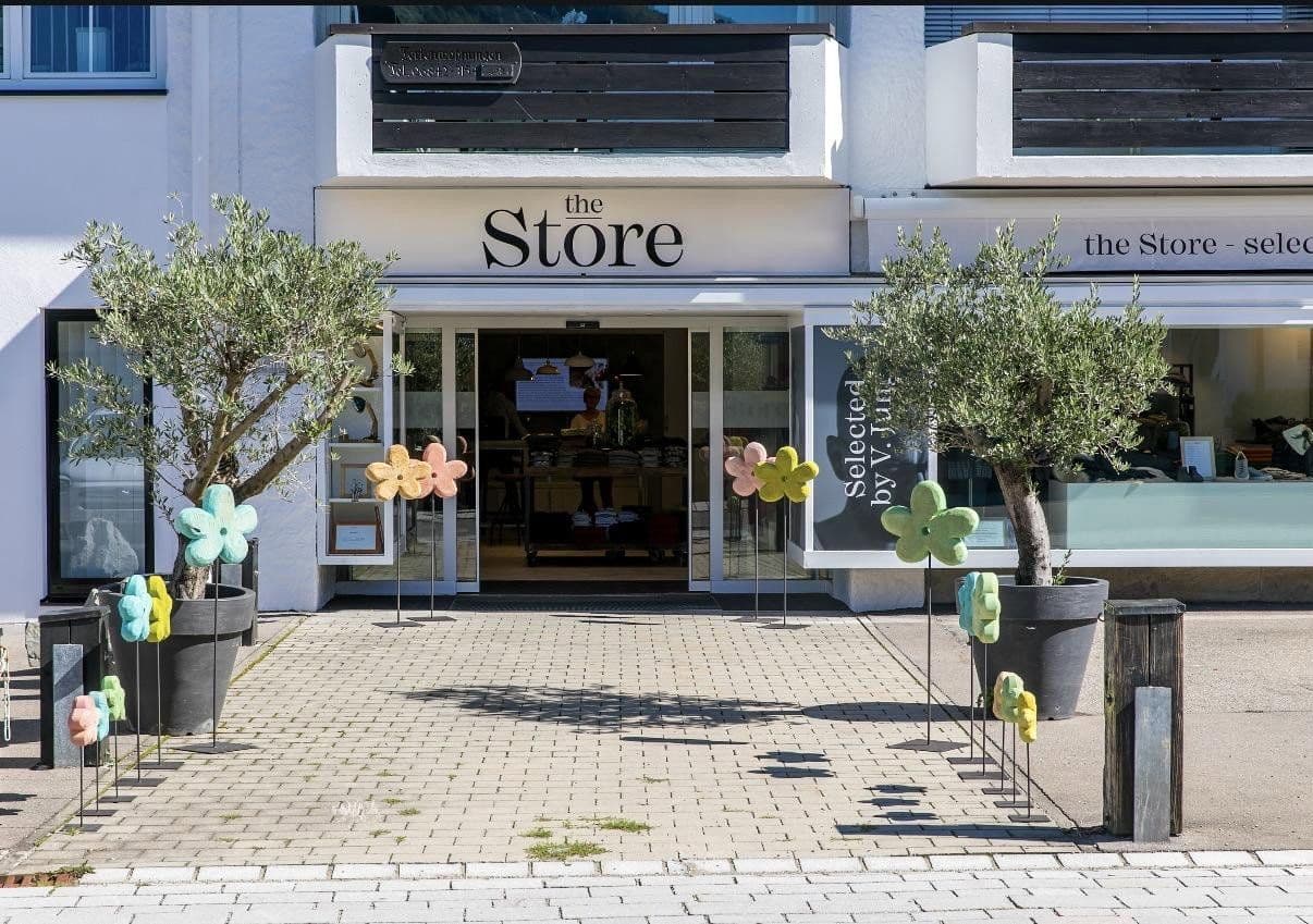 Prenájom nebytového priestoru 235 m², Oberstdorf, Bavorsko Prenájom nebytového priestoru 235 m², Oberstdorf, Bavorsko