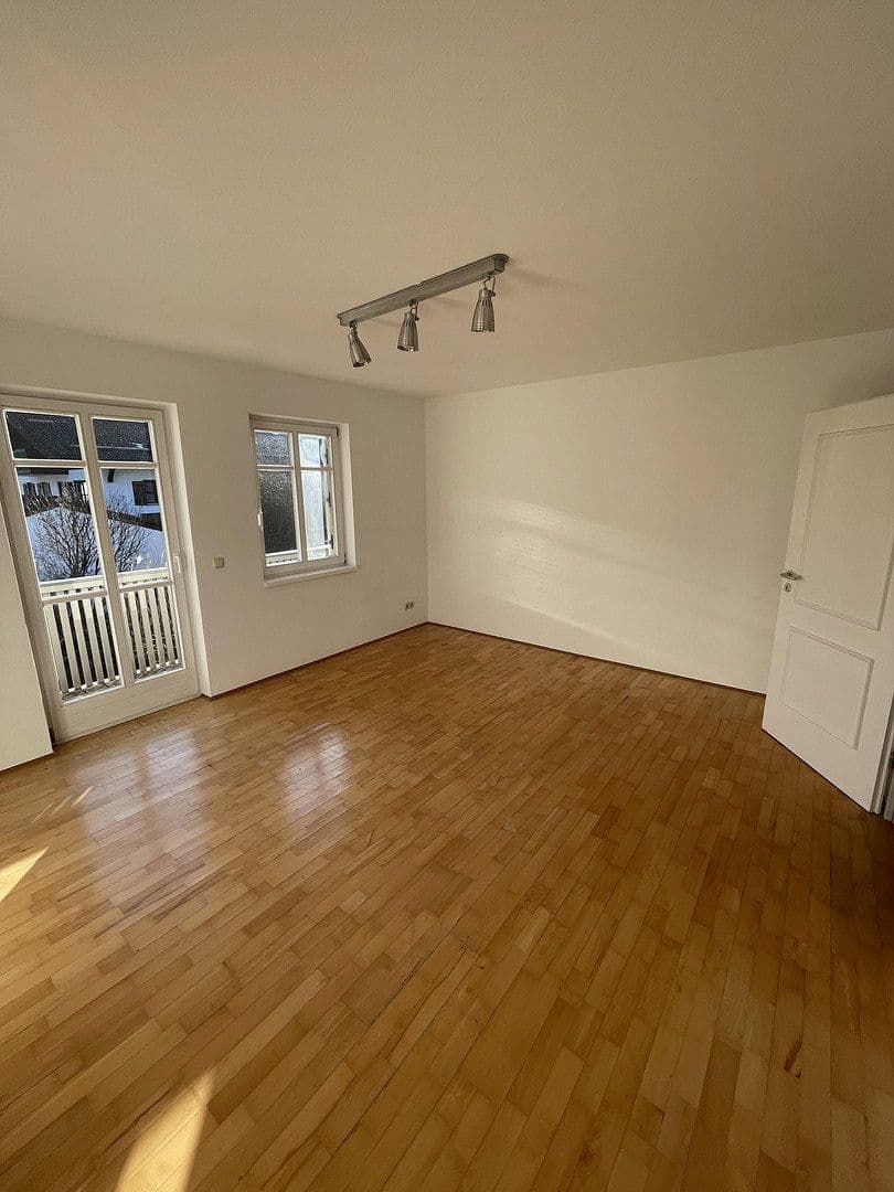 Predaj domu 170 m², pozemek 259 m², Marquartstein, Bavorsko Predaj domu 170 m², pozemek 259 m², Marquartstein, Bavorsko