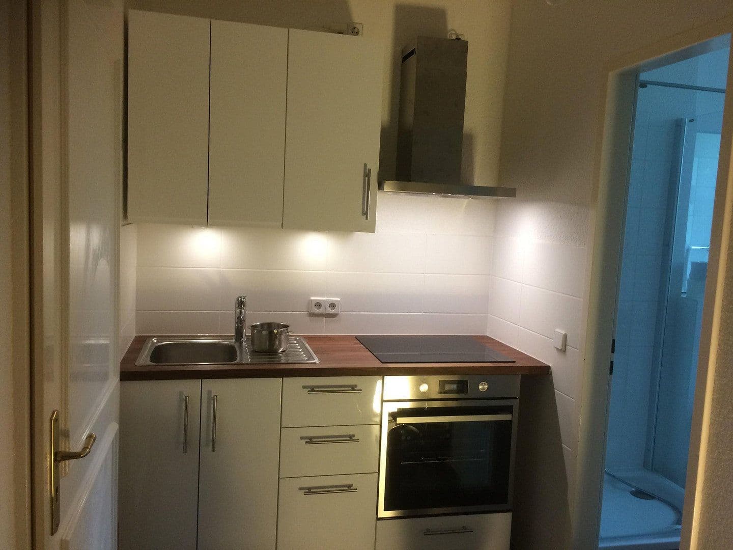 Predaj bytu 1-izbový 45 m², Berlin, Berlín Predaj bytu 1-izbový 45 m², Berlin, Berlín