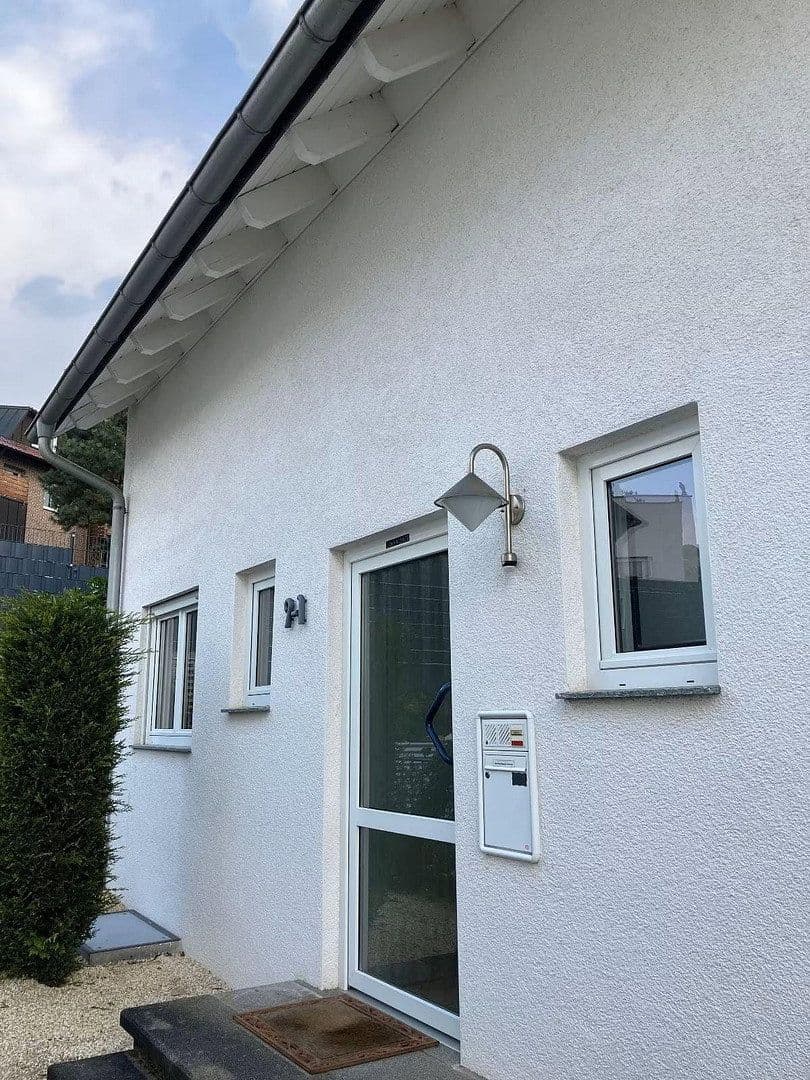 Predaj domu 120 m², pozemek 249 m², Allmersbach im Tal, Bádensko-Wurttembersko Predaj domu 120 m², pozemek 249 m², Allmersbach im Tal, Bádensko-Wurttembersko