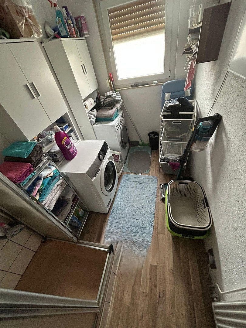 Predaj domu 190 m², pozemek 1.060 m², Fulda, Hesensko Predaj domu 190 m², pozemek 1.060 m², Fulda, Hesensko