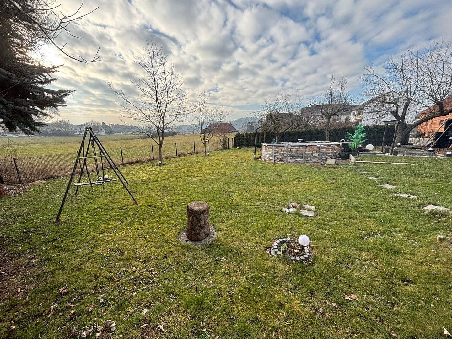 Predaj domu 190 m², pozemek 1.060 m², Fulda, Hesensko Predaj domu 190 m², pozemek 1.060 m², Fulda, Hesensko
