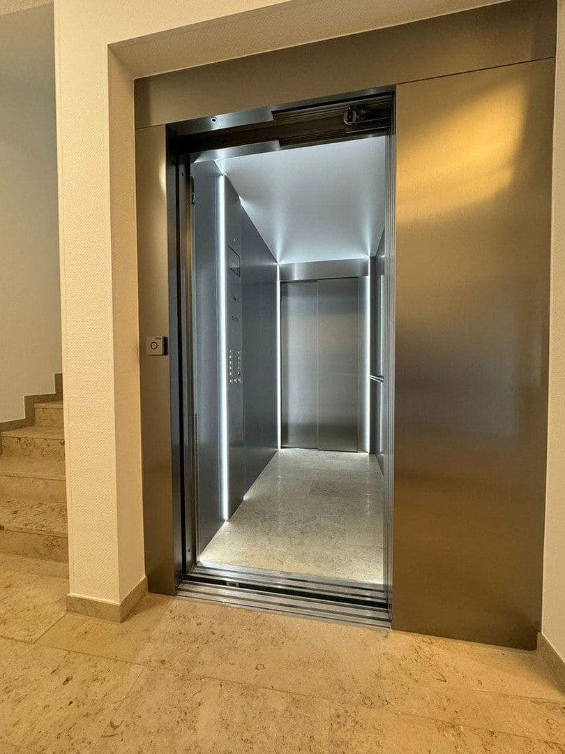 Prenájom bytu 1-izbový 40 m², Lavesstr. 76, Hannover, Dolné Sasko Prenájom bytu 1-izbový 40 m², Lavesstr. 76, Hannover, Dolné Sasko