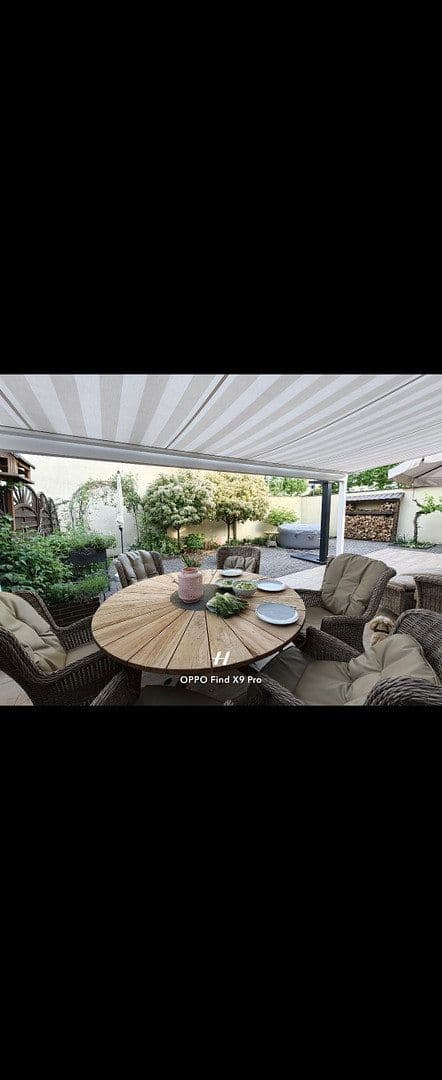 Predaj domu 153 m², pozemek 278 m², Hofheim am Taunus, Hesensko Predaj domu 153 m², pozemek 278 m², Hofheim am Taunus, Hesensko