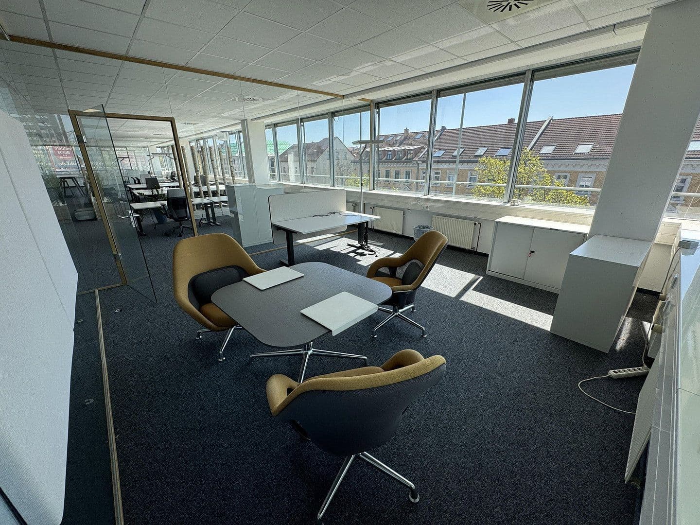 Prenájom kancelárie 1.100 m², Georg-Schumann-Str. 294, Leipzig, Sasko Prenájom kancelárie 1.100 m², Georg-Schumann-Str. 294, Leipzig, Sasko