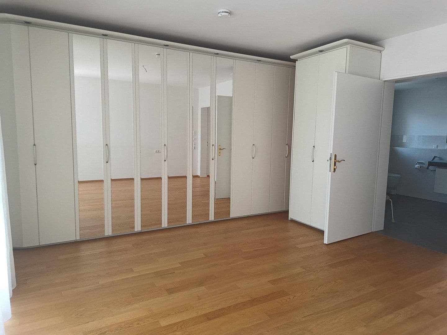 Prenájom bytu 3-izbový 149 m², Sigmaringen, Bádensko-Wurttembersko Prenájom bytu 3-izbový 149 m², Sigmaringen, Bádensko-Wurttembersko
