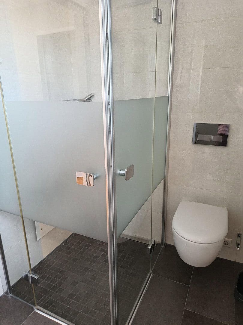 Prenájom bytu 3-izbový 149 m², Sigmaringen, Bádensko-Wurttembersko Prenájom bytu 3-izbový 149 m², Sigmaringen, Bádensko-Wurttembersko