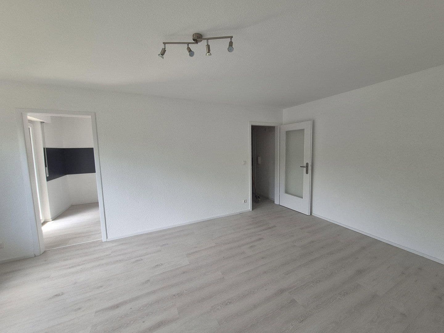 Predaj bytu 1-izbový 34 m², Im Hohen Rain 46, Waiblingen, Bádensko-Wurttembersko Predaj bytu 1-izbový 34 m², Im Hohen Rain 46, Waiblingen, Bádensko-Wurttembersko