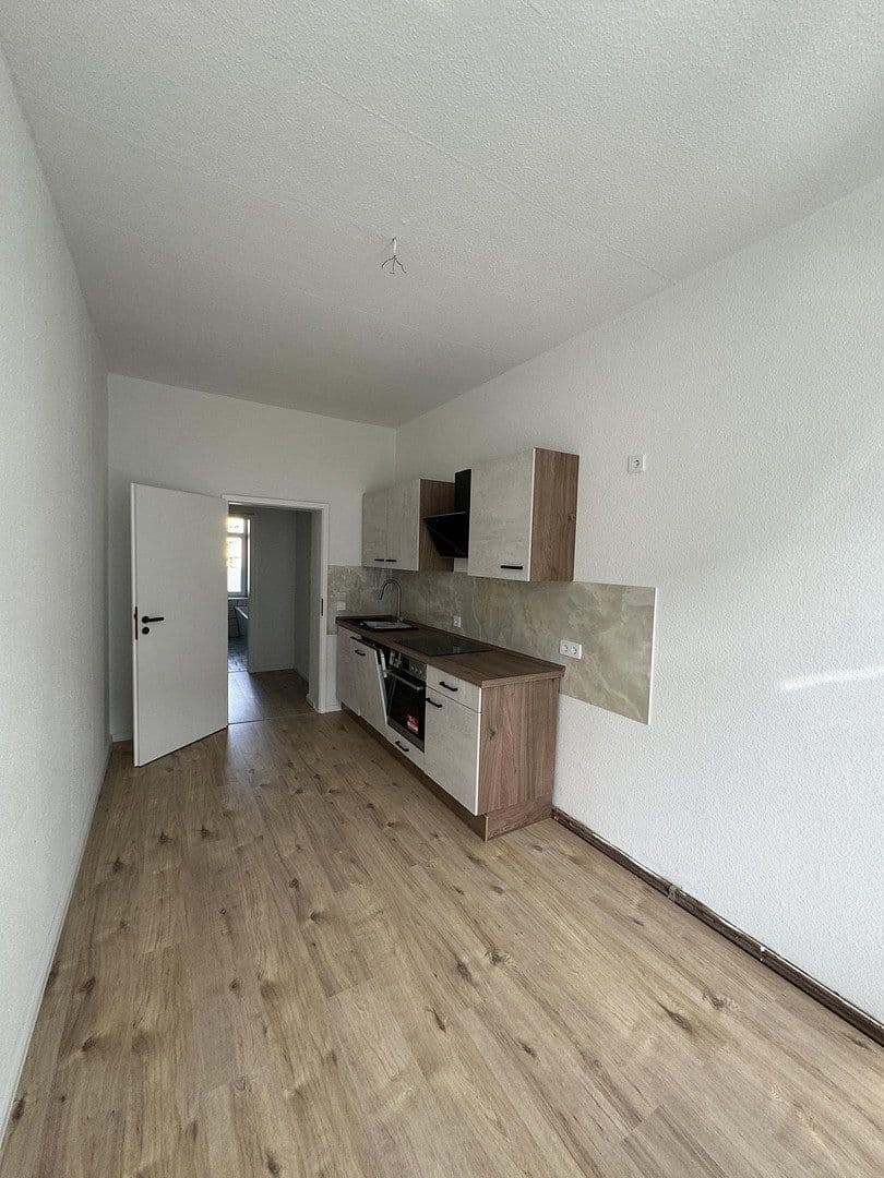 Prenájom bytu 2-izbový 70 m², Albert-Vollsack-Straße 2, Leipzig, Sasko Prenájom bytu 2-izbový 70 m², Albert-Vollsack-Straße 2, Leipzig, Sasko
