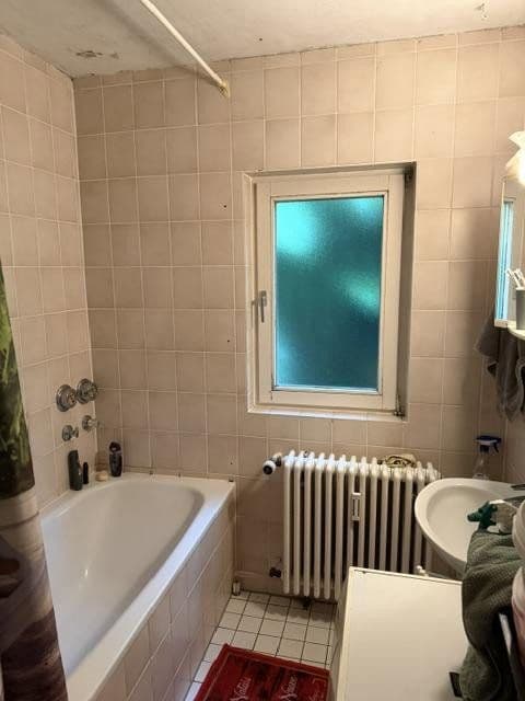 Predaj domu 214 m², pozemek 700 m², Happeyweg 3, Neuenbürg, Bádensko-Wurttembersko Predaj domu 214 m², pozemek 700 m², Happeyweg 3, Neuenbürg, Bádensko-Wurttembersko