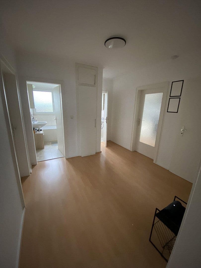 Prenájom bytu 3-izbový 81 m², Rheurdter Str. 32, Rheurdt, Severné Porýnie - Westfálsko Prenájom bytu 3-izbový 81 m², Rheurdter Str. 32, Rheurdt, Severné Porýnie - Westfálsko