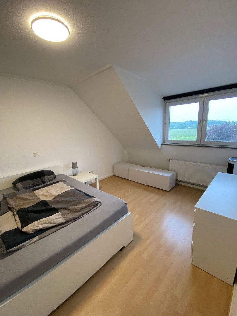 Prenájom bytu 3-izbový 81 m², Rheurdter Str. 32, Rheurdt, Severné Porýnie - Westfálsko Prenájom bytu 3-izbový 81 m², Rheurdter Str. 32, Rheurdt, Severné Porýnie - Westfálsko