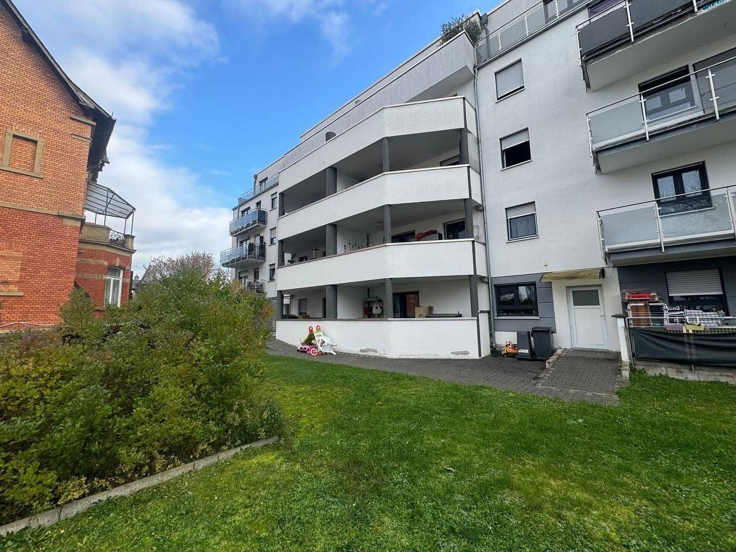 Prenájom bytu 3-izbový 79 m², Landgrafenstrasse 1, Offenbach, Hesensko Prenájom bytu 3-izbový 79 m², Landgrafenstrasse 1, Offenbach, Hesensko