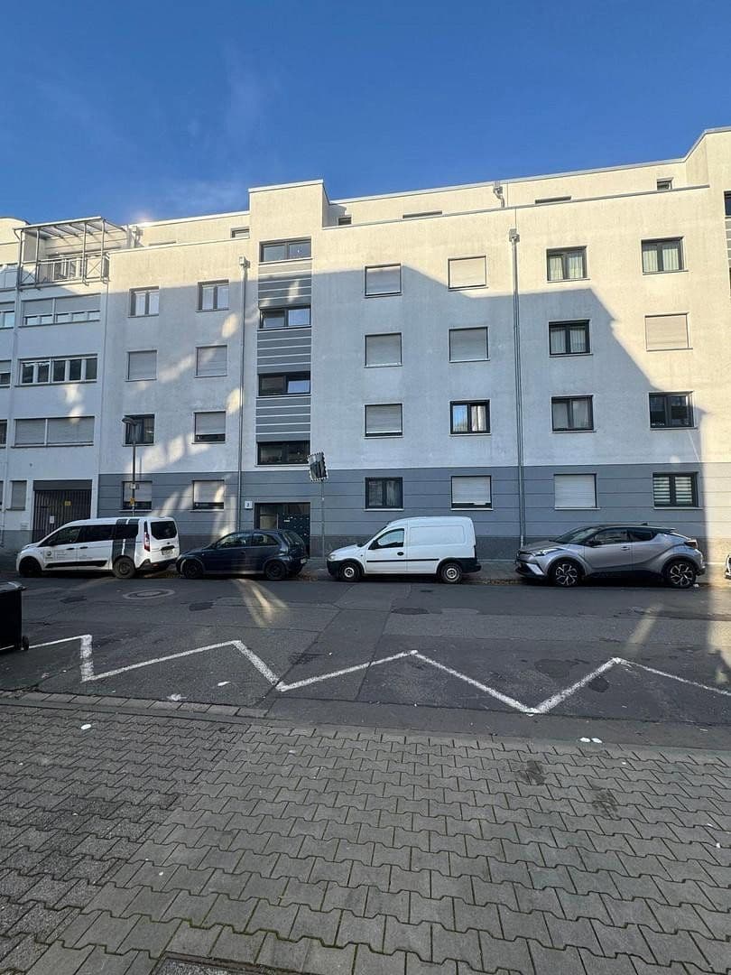 Prenájom bytu 3-izbový 79 m², Landgrafenstrasse 1, Offenbach, Hesensko Prenájom bytu 3-izbový 79 m², Landgrafenstrasse 1, Offenbach, Hesensko