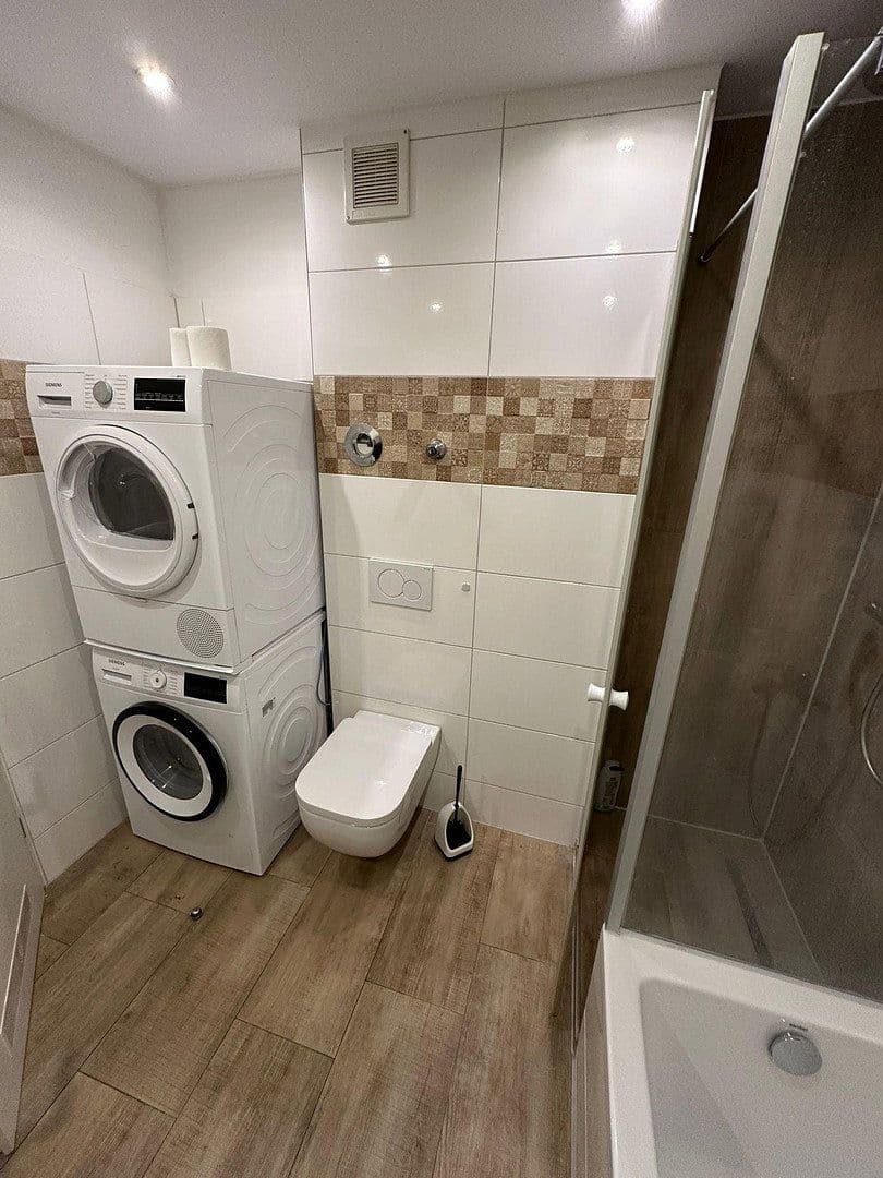 Prenájom bytu 3-izbový 89 m², Am Kellerberg 5, Fürth, Bavorsko Prenájom bytu 3-izbový 89 m², Am Kellerberg 5, Fürth, Bavorsko