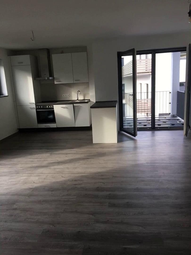 Prenájom bytu 3-izbový 76 m², Heusenstamm, Hesensko Prenájom bytu 3-izbový 76 m², Heusenstamm, Hesensko
